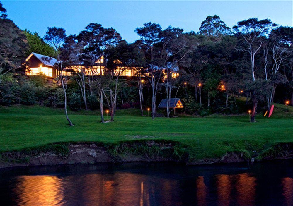 River Retreat Haruru Bagian luar foto